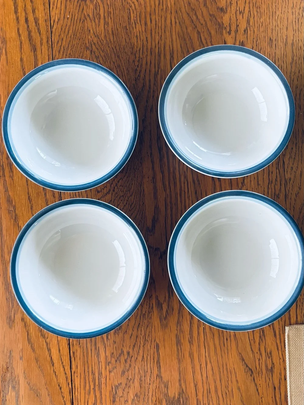 Pfaltzgraff White Porcelain Dessert Bowls - Set of 4 cereal bowls 2 serving bowl